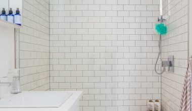 white ceramic sink near white ceramic sink